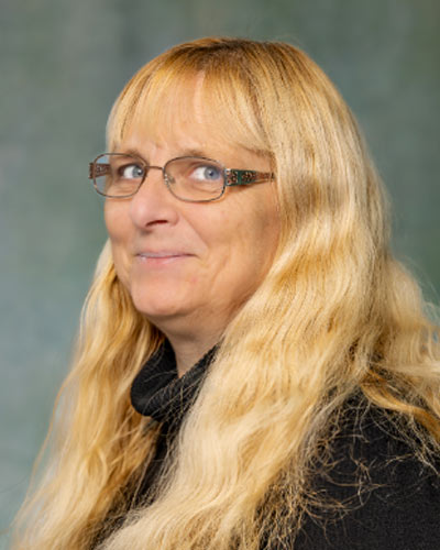 headshot of Denise Nawrocki