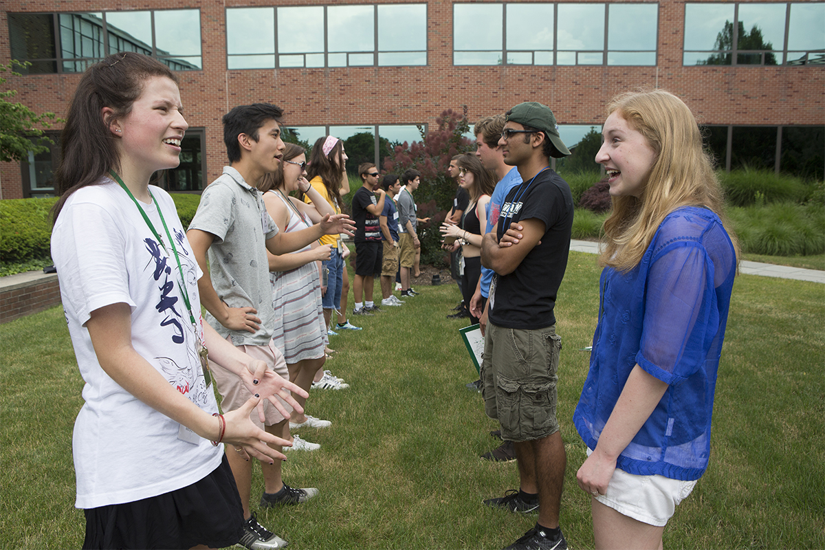 students learn the ropes during Orientation Binghamton News