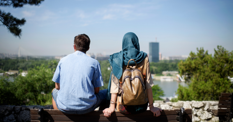 Binghamton University psychologists have published new research on migrant couples and how their ability to embrace new cultures while balancing their heritage cultures can have an impact on their relationship.