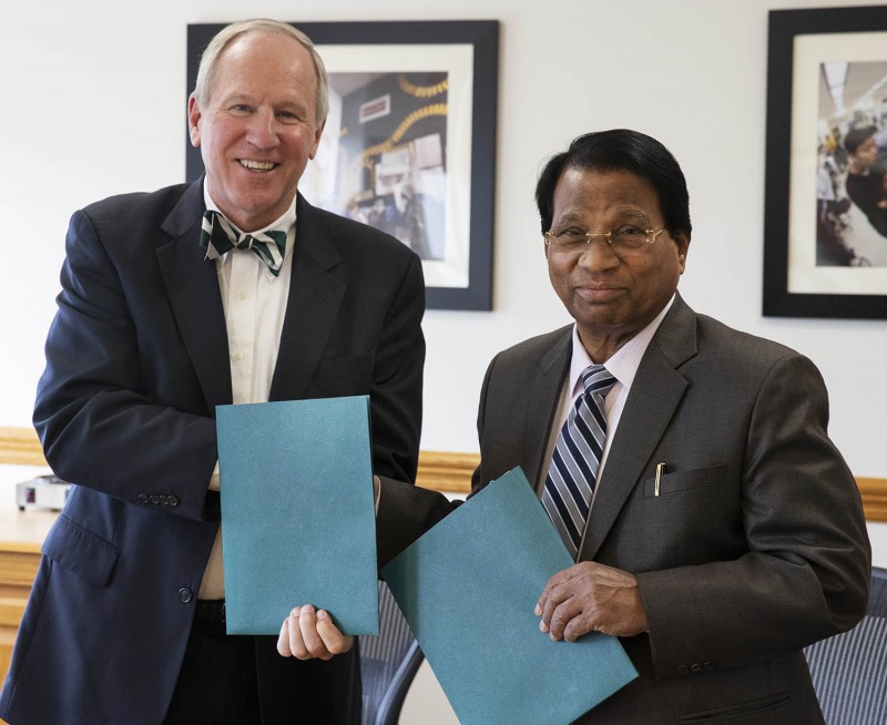 Binghamton University Executive Vice President for Academic Affairs and Provost Donald Nieman and VIT Chancellor Govindasamy Viswanathan signed a new memorandum of agreement that will strengthen ties between the two schools.