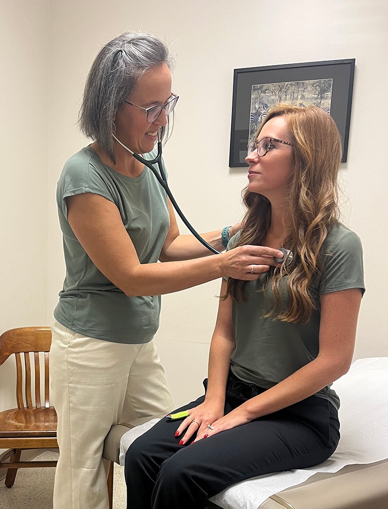 Heidi Roggie (left), a family nurse practitioner, received a HRSA award during her studies at Decker College in 2019-21.