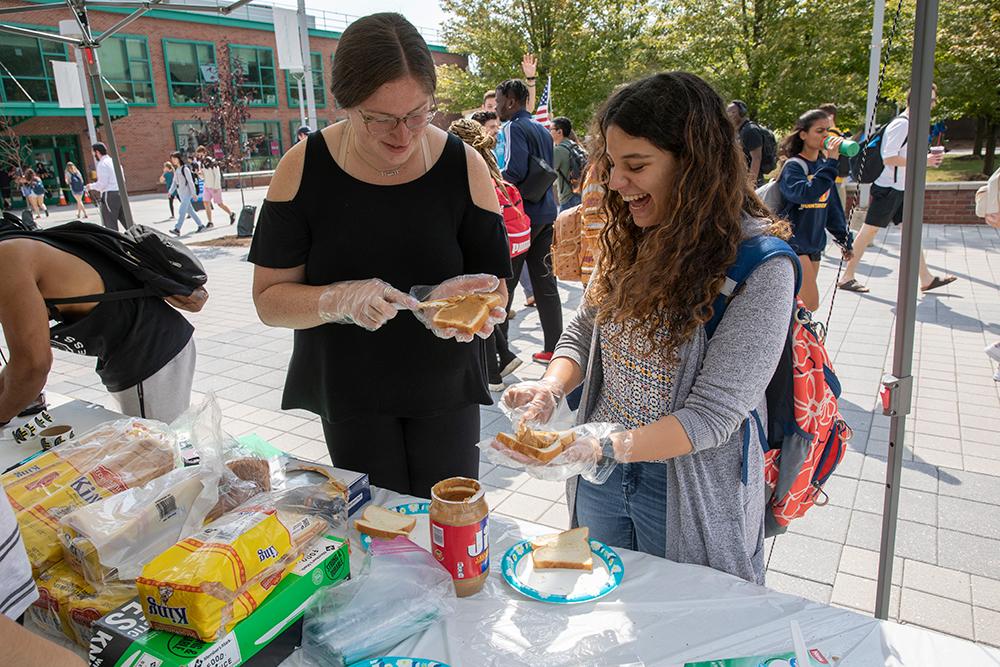 Mitzvah Marathon Fair in remembrance of the victims of 9/11