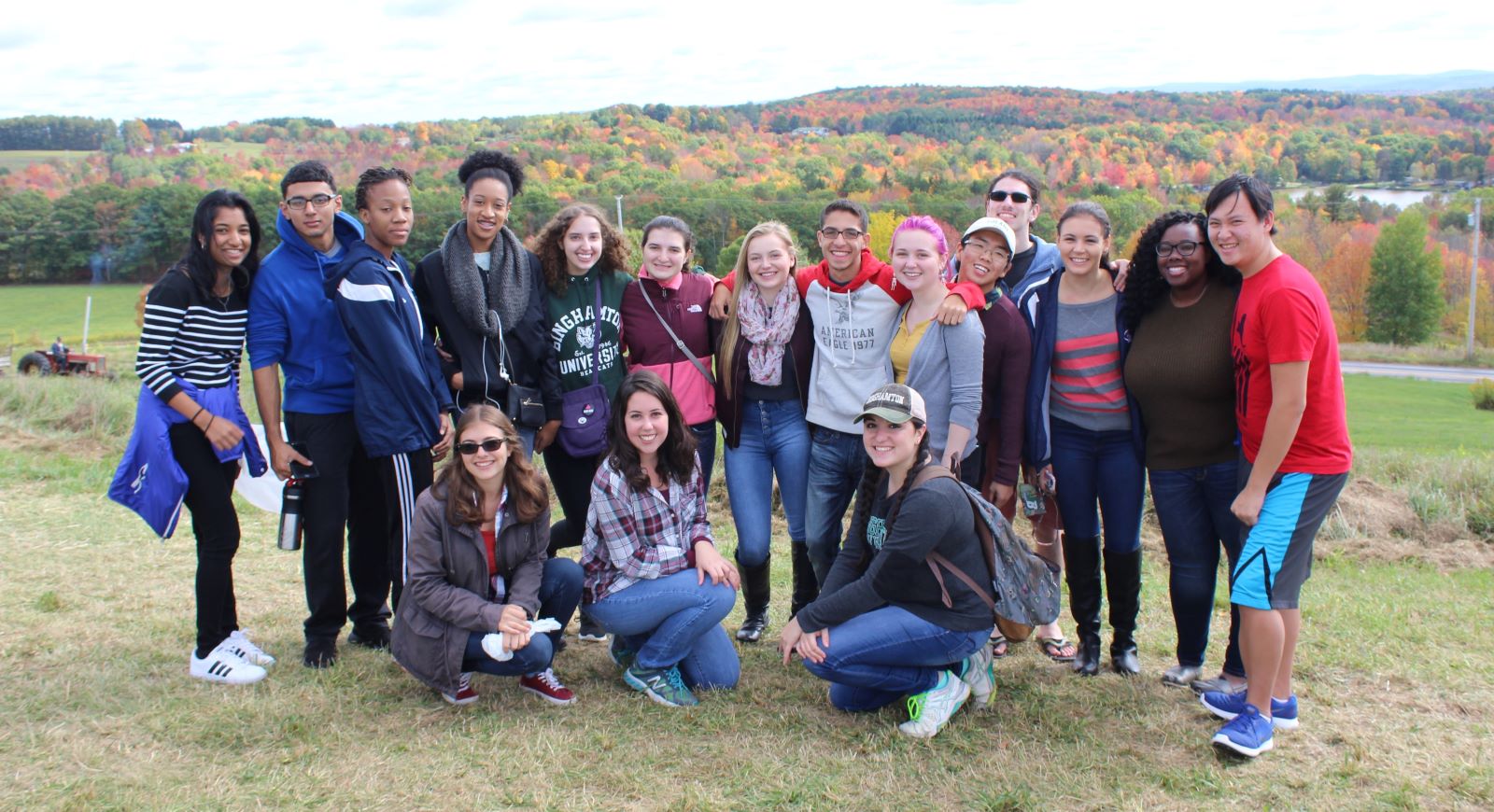 Scholars go apple picking